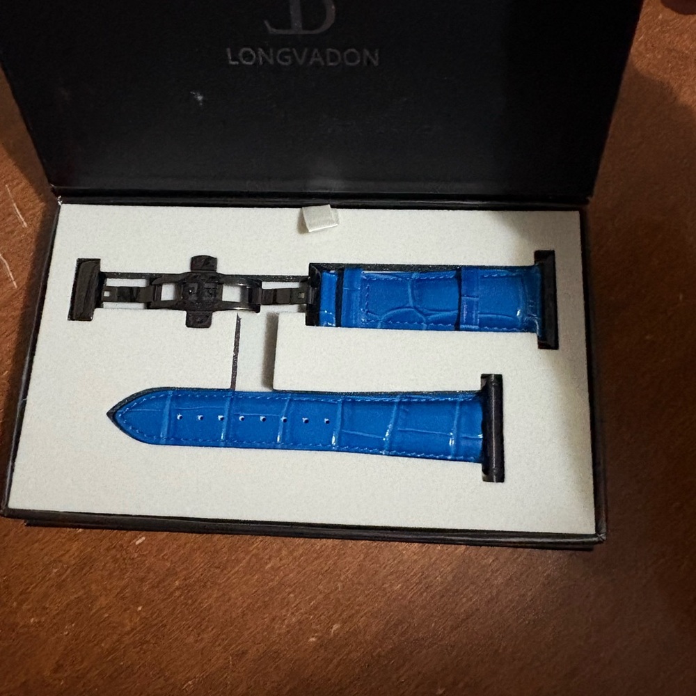 Longvadon Men's Classic Series Watch Band in blue